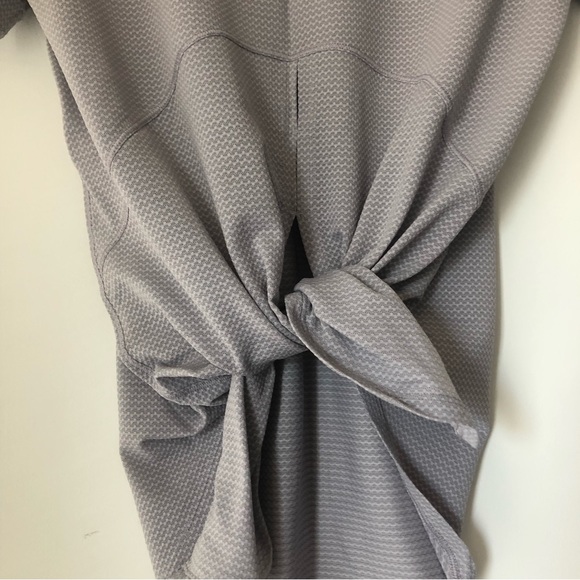 Lululemon Open Up Tie Back Tee - Picture 9 of 13